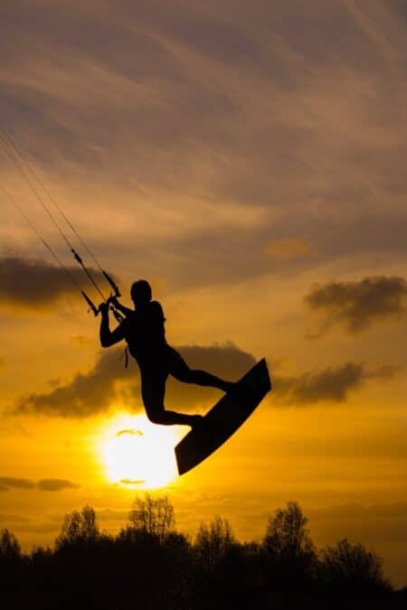 Kitesurfing-Almanarre-Bay-KGG